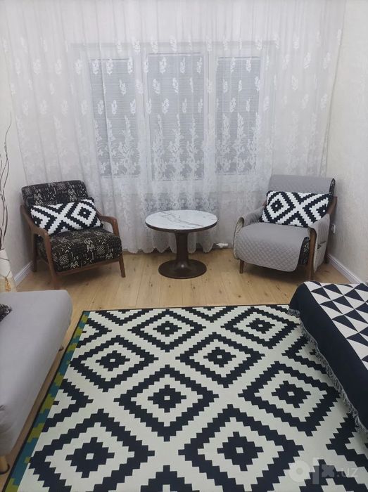 Сдаётся 2-комн Юнусабад 15 квартал, 40 м²
