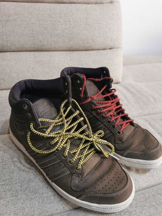 Adidasi bike femei si adidasi barbati