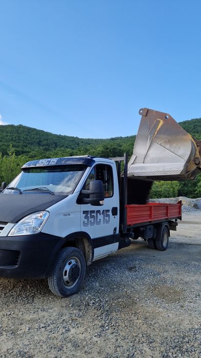 Vând iveco dayli