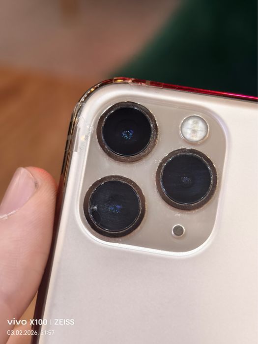 Продаю iphone 11 pro