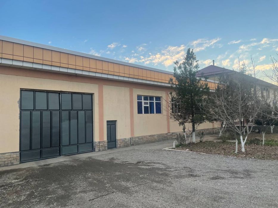 Сдается в аренду складское помещение 800м2 ор Bog’i shamol garden