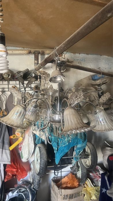 Люстры стеклянные