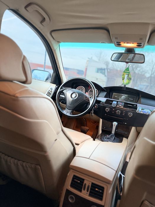 Bmw e60 525d.