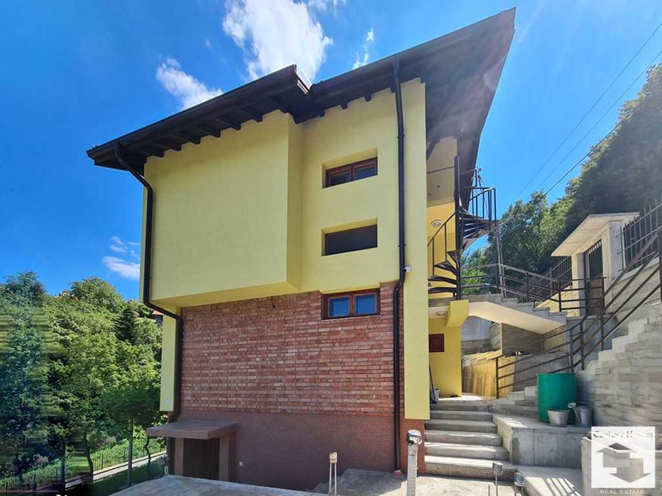 Продава се Къща в с. Горановци, Област Велико Търново - 140 кв.м за 419 €/кв.м - Снимка #16