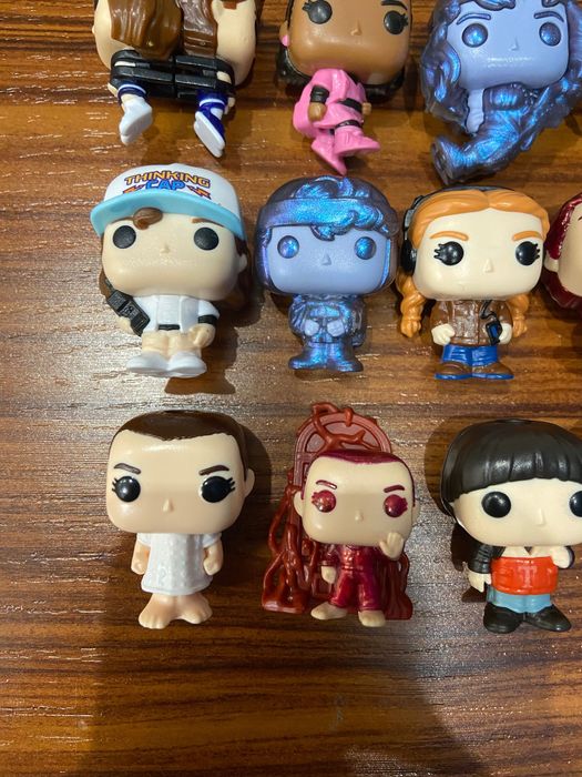 Фигурки из kinder joy осд