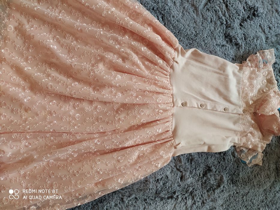 Детска розова рокля