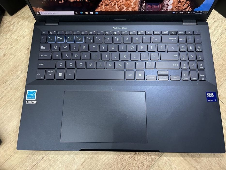 Asus ExpertBook 512Gb i5 Ultra 16Gb Ram Black Second-Hand Foarte Bun 2
