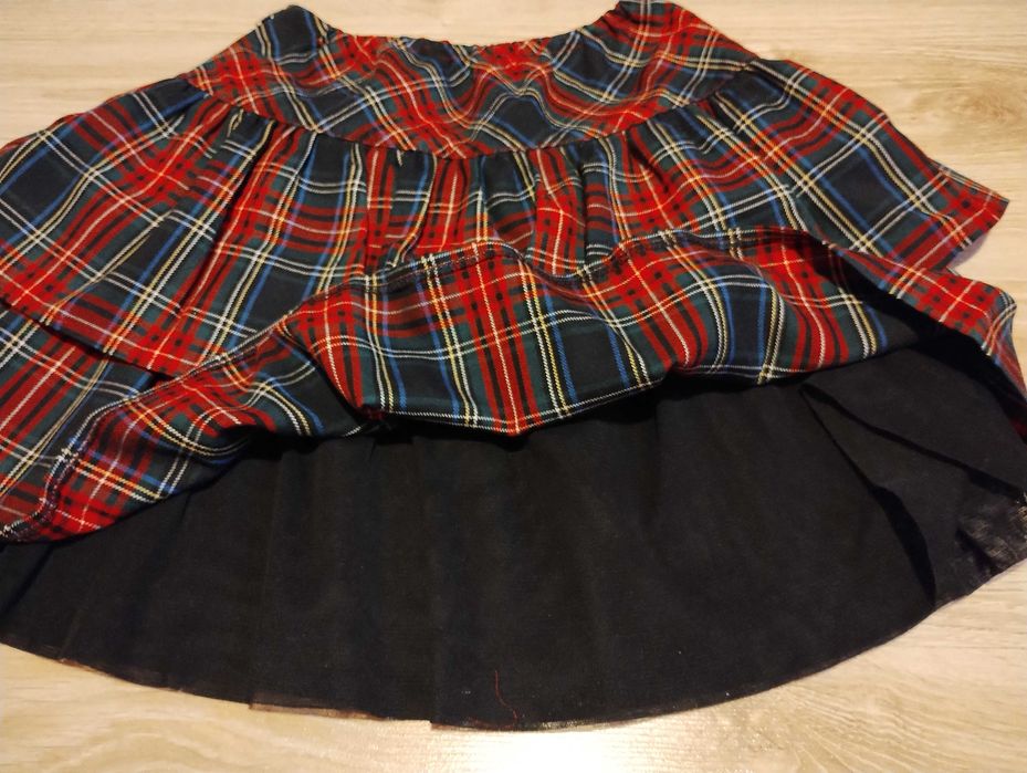 Пола шотландско каре за момиче