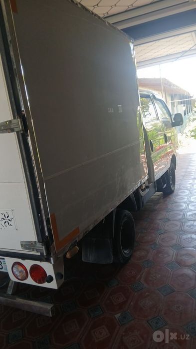KIA BONGO III sotiladi  YILI 2023