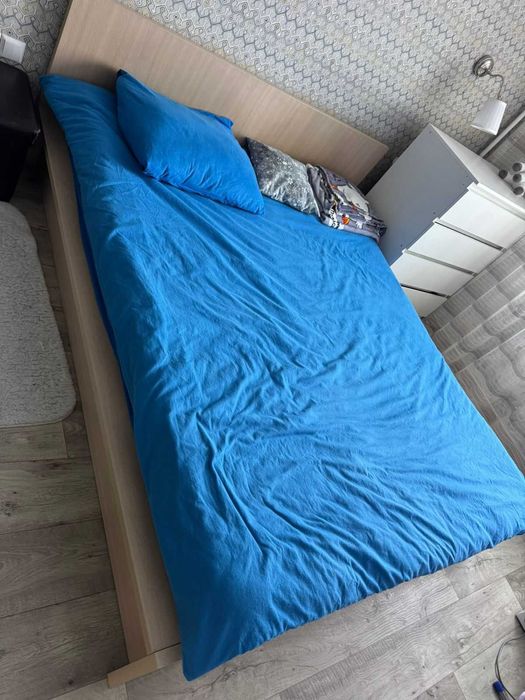 Продам шкаф и кровать