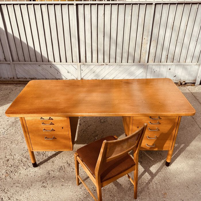 Шведско дизайнерско бюро + стол | Swedish Modern | 60-те години