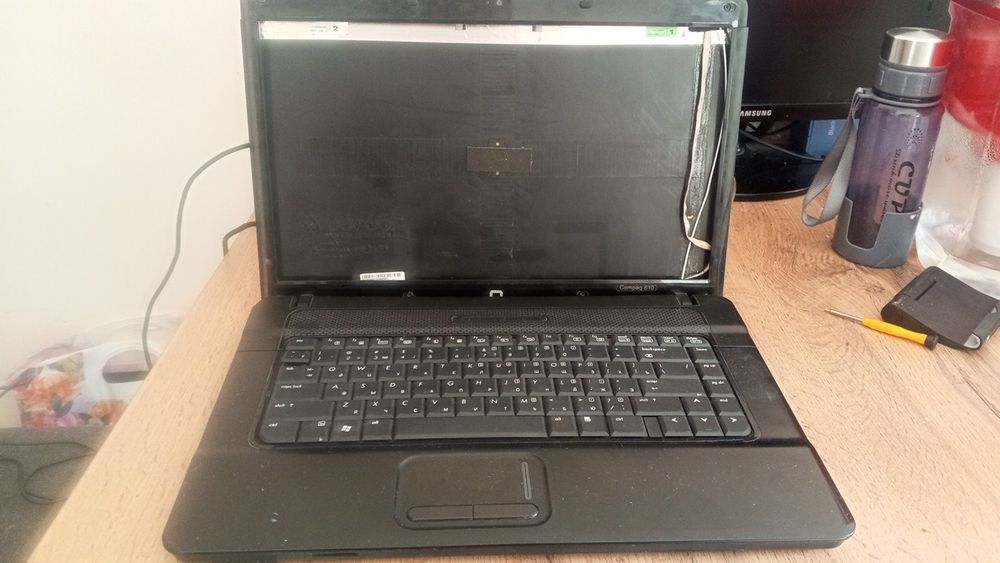 Ноутбук HP Compaq 610 без матрицы и шлейфа