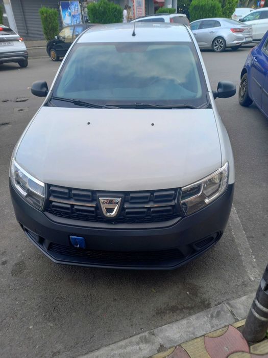 Dacia logan 2 2017 luna iulie 5500 €