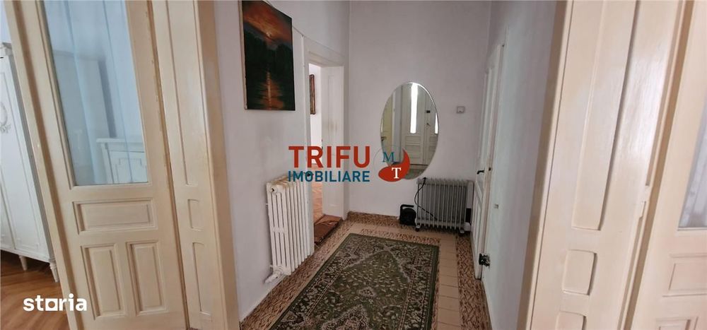 Casă individuală cu curte verde, pe cea mai frumoasă stradă din Centru