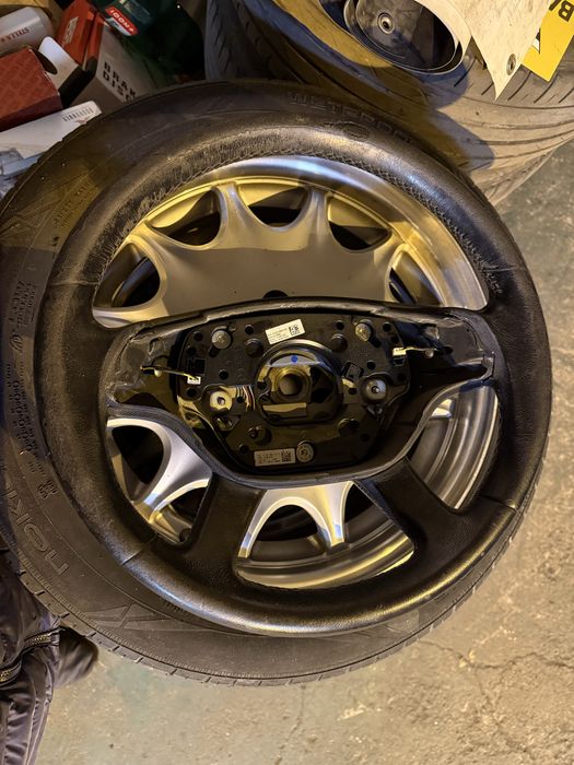 Волан за Мерцедес W221