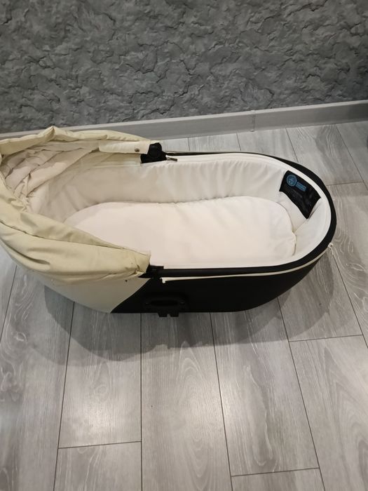 Продается коляска детская