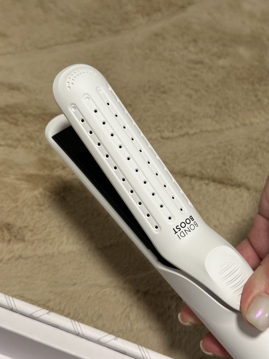 Placa Indreptat Par Profesionala Bondi Boost Airbust Styler Nou Curl