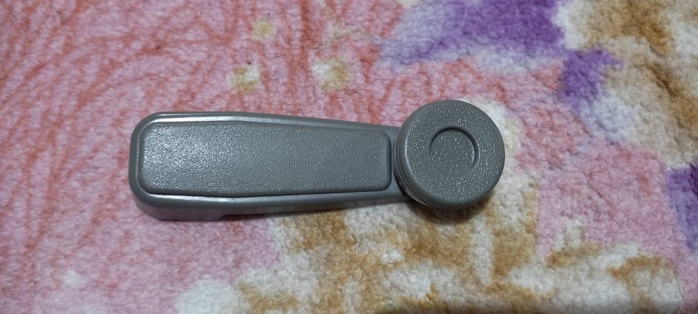 Дамас стеклоподъёмник