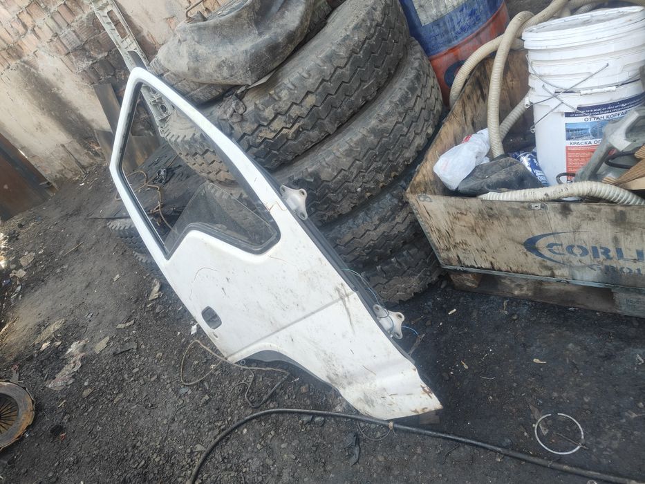 Исузу 55 кабина мост балка