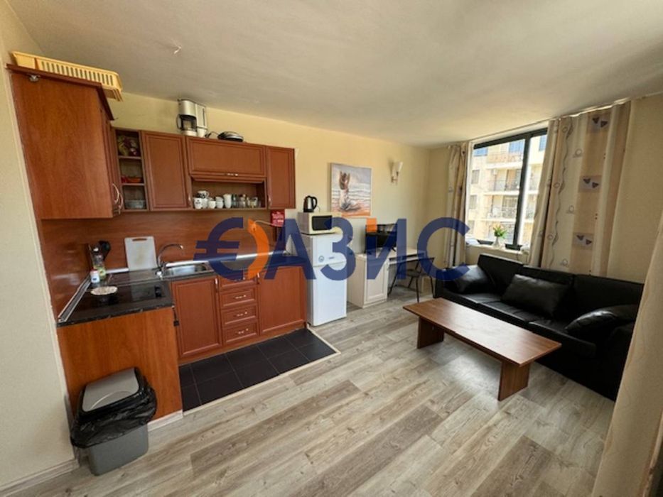 Продава се Тристаен апартамент в к.к. Слънчев бряг - 113 кв.м за 406 €/кв.м - Снимка #1
