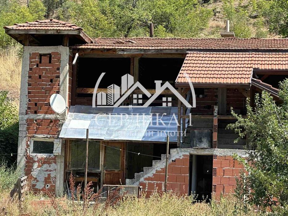 Къща в Благоевград, област-с.Еленово