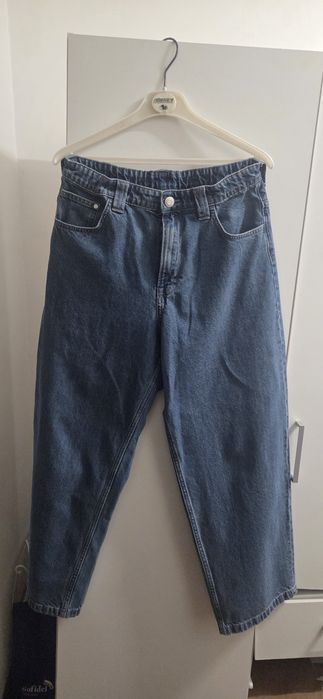 Blugi H&m,model baggy marimea 13 -14 ani,164cm,purtati o singura  data