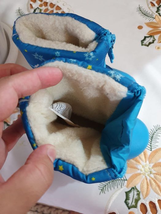 Продам дутики