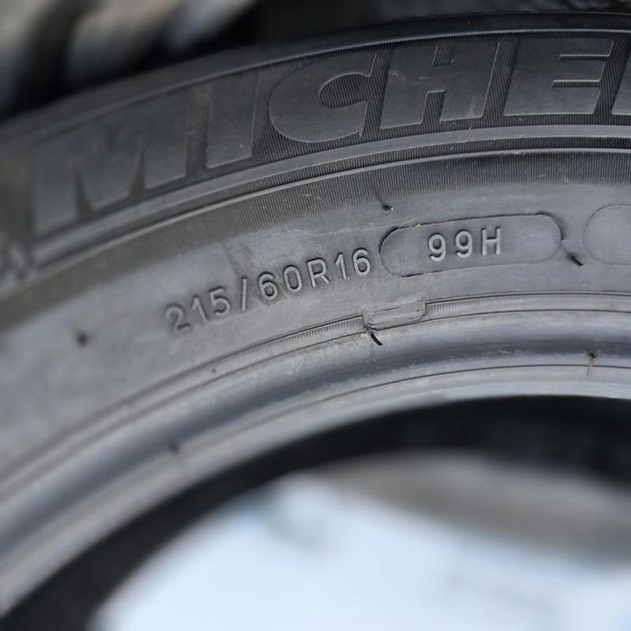 Anvelope iarna Michelin 215/6016R 99H DOT 2017