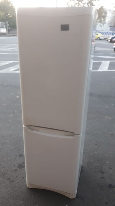 Frigider arctic indesit whirpool