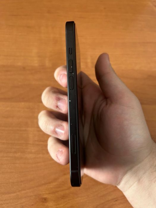 Продам iphone 15