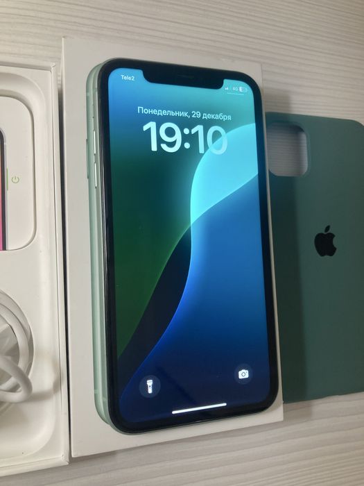 IPhone 11 • 83% • Идеальное состояние