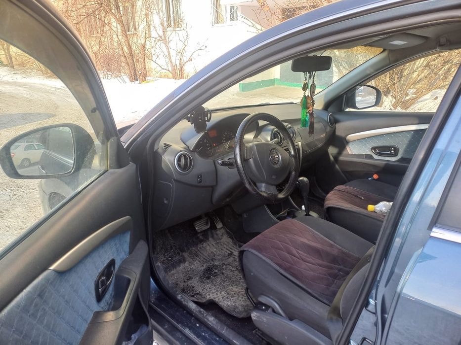 Nissan almera продам машину