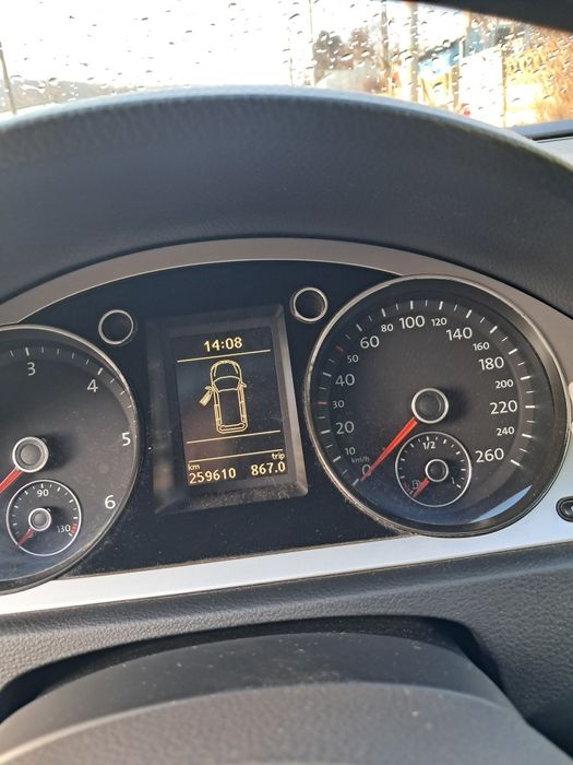 Vând passat b6 2010