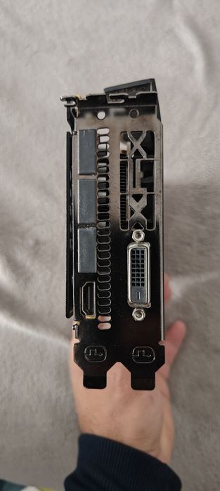 Placa video XFX Radeon RX 570 RS 8GB GDDR5 256-bit