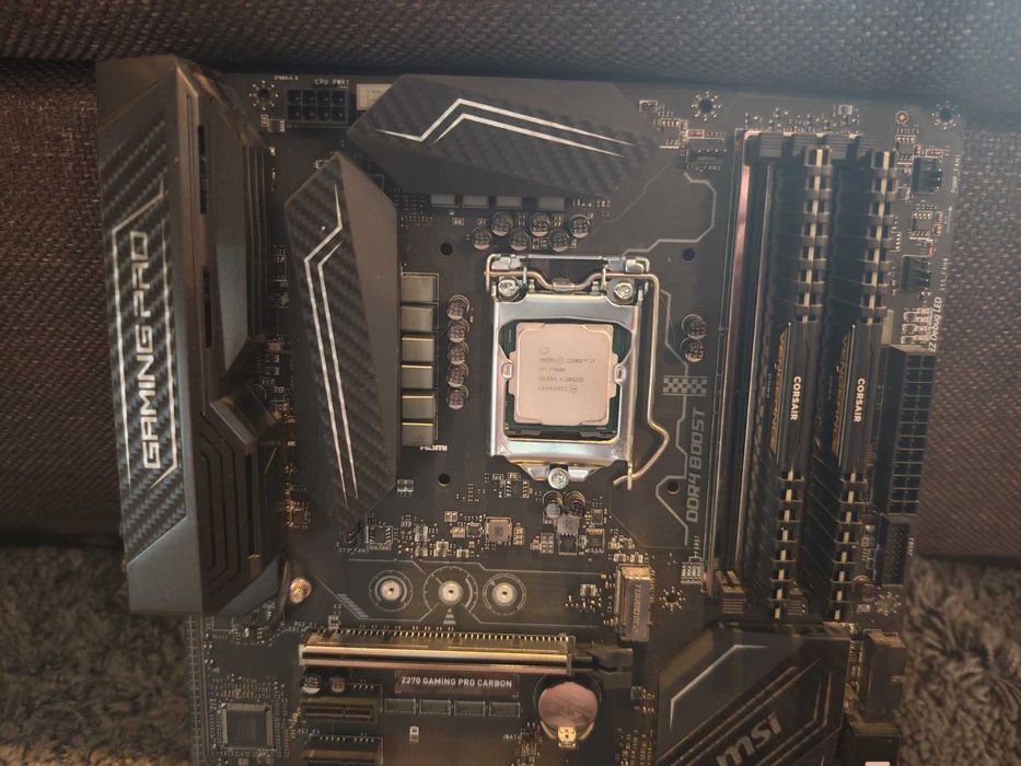 Дънна платка Z270 GAMING PRO CARBON + Intel Core i7-7700K + 16GB