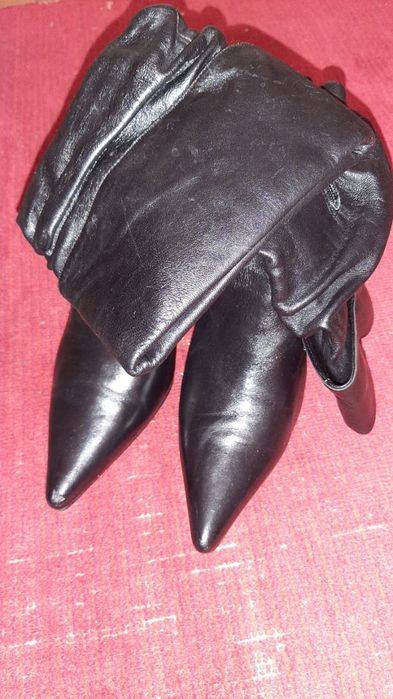 Женские сапоги разные