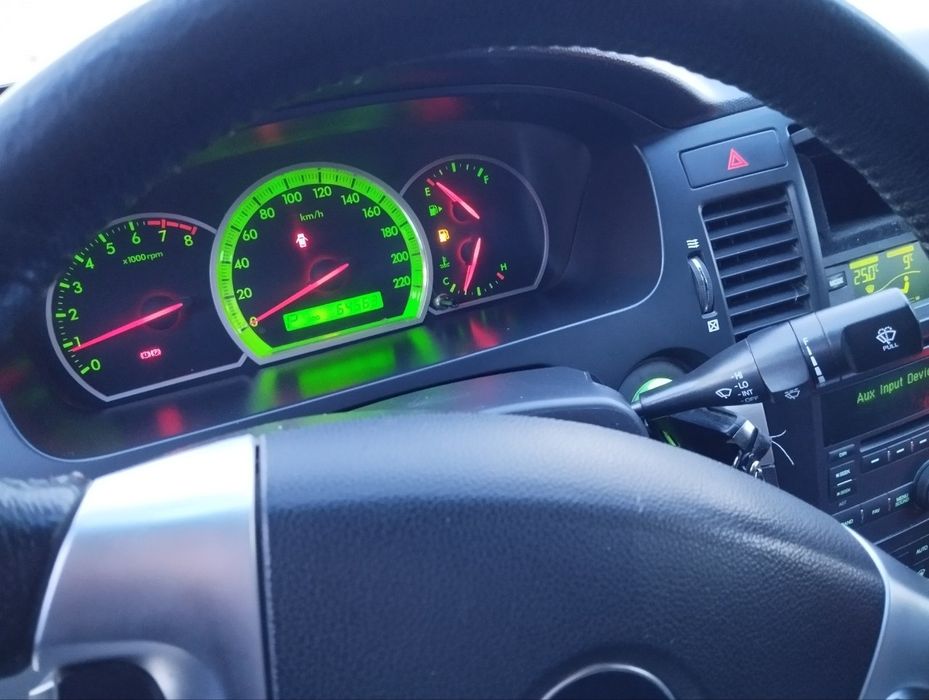 Epica mashinasi sotiladi yili 2010 turgan moshina prabegi 64ming