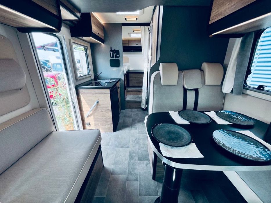 Autorulota XGO 98P, 0 km, Model 2026, Semi-Integrata, 5 locuri, Fiat Ducato