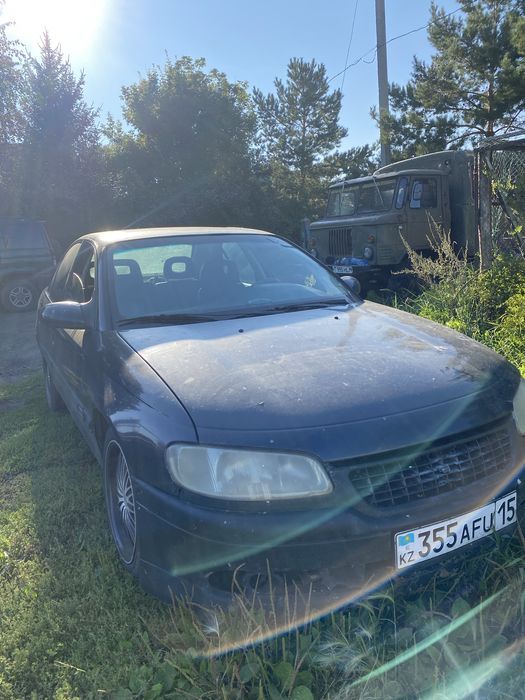Opel omega B.