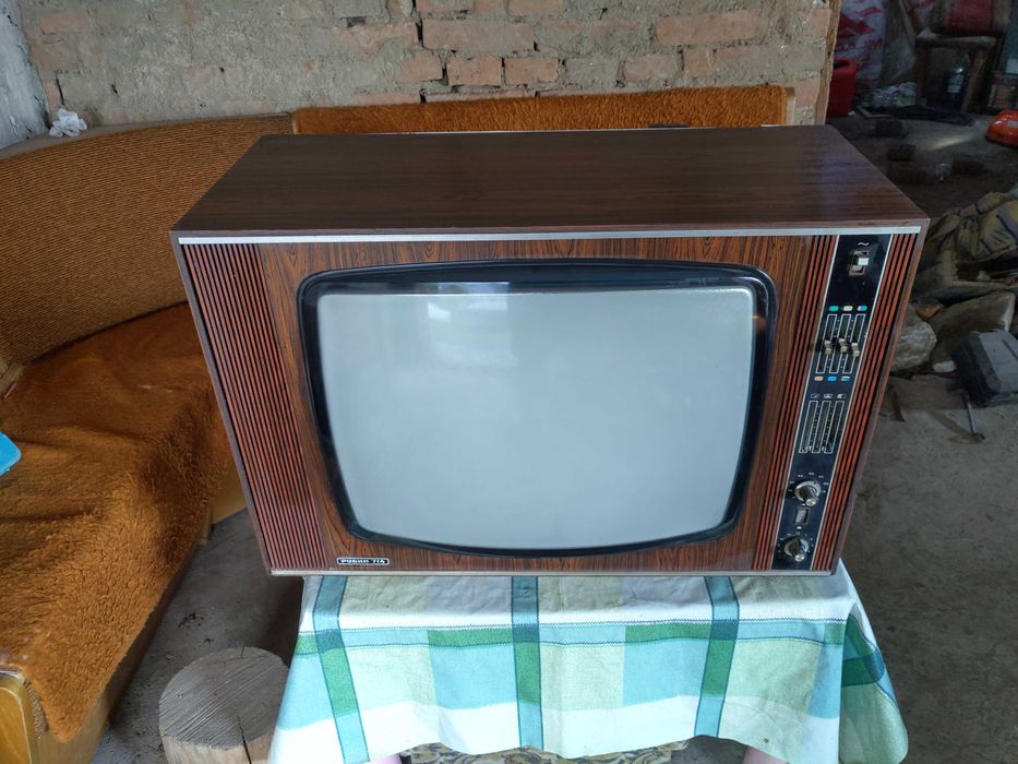 Рубин 714 - Ретро телевизор за части или ремонт