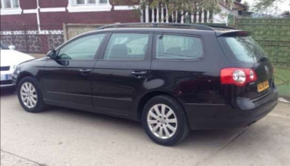 Mocheta tapiterie capitonaj interior portbagaj vw passat b6 break