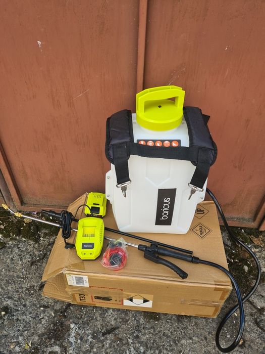 Pompa stropit cu acumulator si incarcator inclus