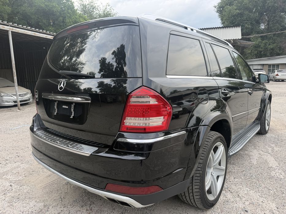 Mercedes benz GL500