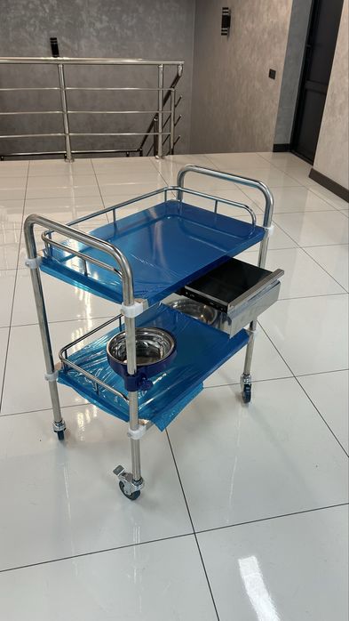 Манипуляционная медицинская тележка Тележка из нержавеющей стали