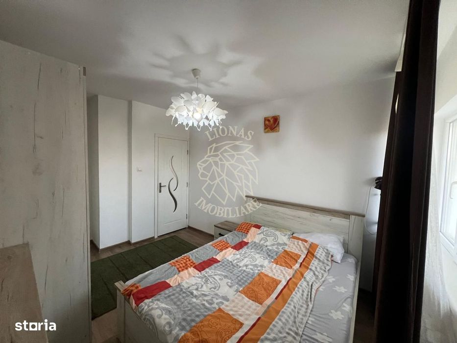 Apartament 2 camere-balcon-curte comuna-parcare-Zona Spalatoria Mara