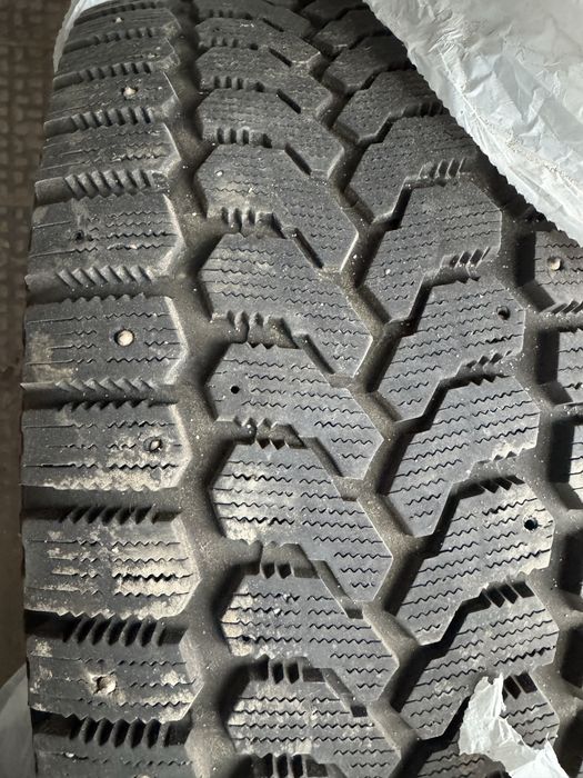 Резина 285/60/18 б/у