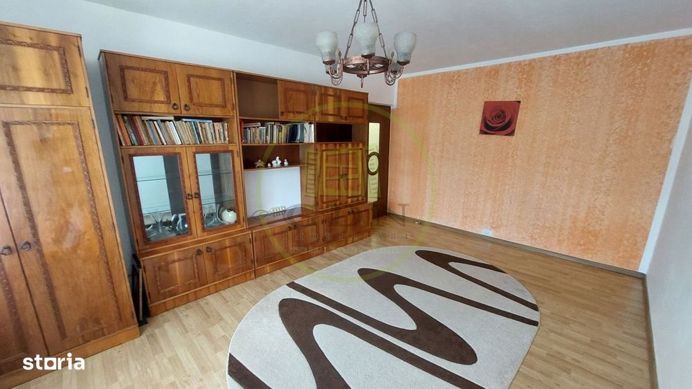 Apartament 3 camere decomandat, 71 mp, etajul 3, Rovine zona Parculet — fotografia 1