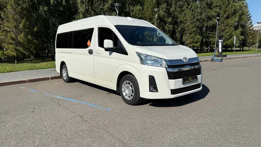 С ВОДИТЕЛЕМ! Аренда авто Прокат Toyota Hiace Хайс минивэн автобус