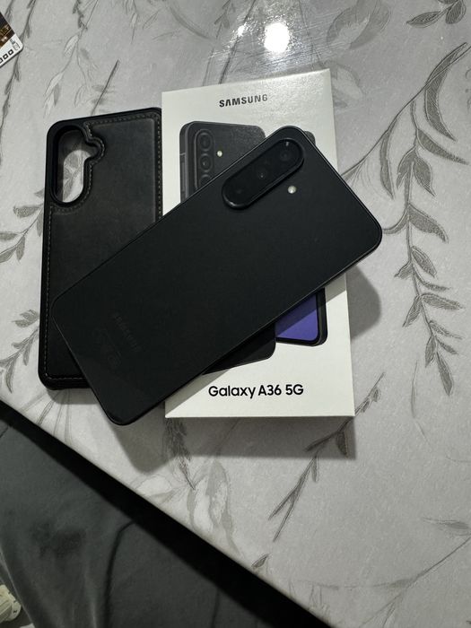 Samsun a36 почти новый