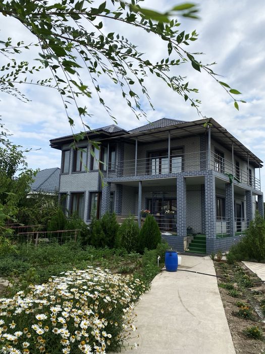 Дом 2-этажный в аренду